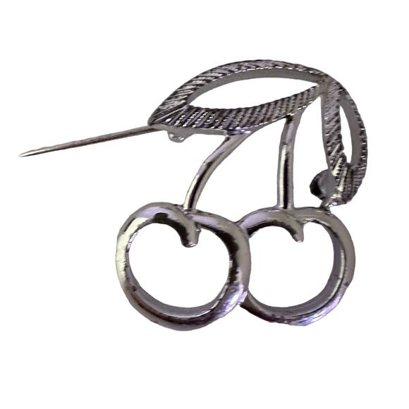 Silver Tone Double Cherry Brooch Pin Signed‎ Sarah Coventry Silver Tone Vintage - Picture 2 of 9